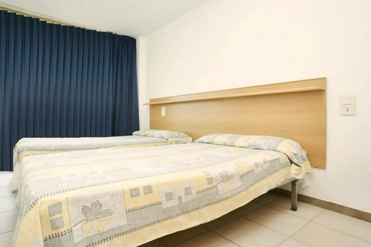 סאלו Catalonia Park Apartamentos דירה